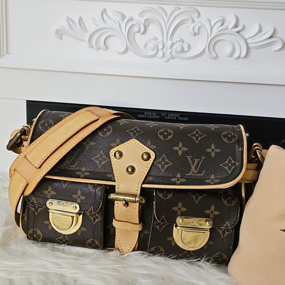🔥🔥Good Condition 🔥 Authentic Louis Vuitton hudson pm - Picture 3 of 17